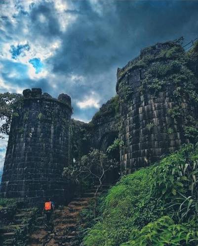 दुर्गमोहिम - किल्ले माणिकगुंज, राजदेहेर, कण्हेरा, पितळखोरे ,पेडका - Image 4